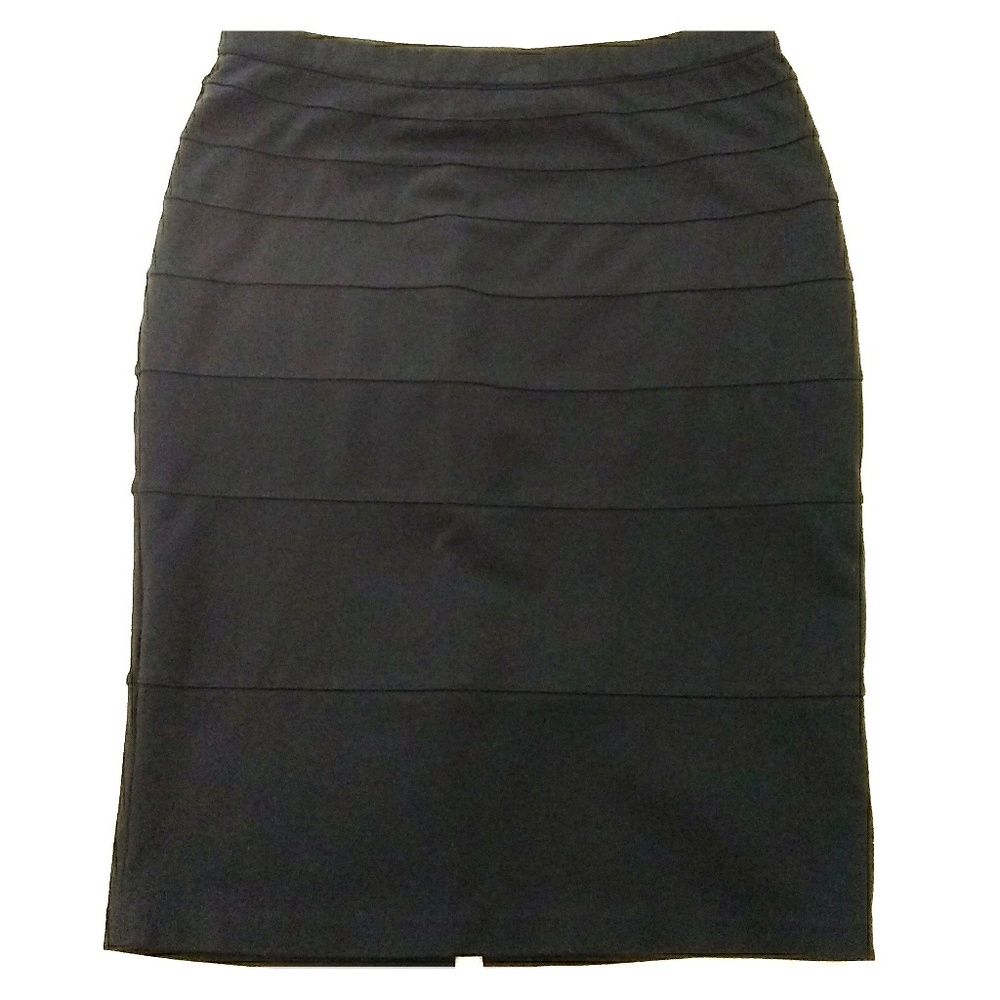 True Black Thalian Knit Tiered Pencil Skirt 🔥🔥